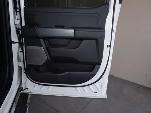 New 2025 Ford F150 Lariat w/ Equipment Group 502A High image 46