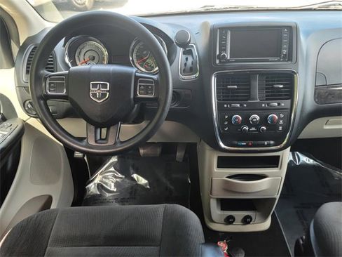 Used 2017 Dodge Grand Caravan SE w/ Power Window Group image 12