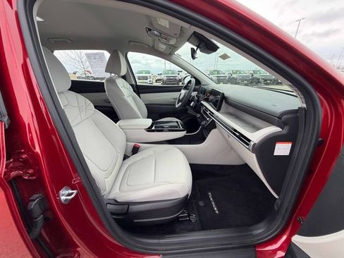 Used 2026 Hyundai Tucson Blue SE image 22