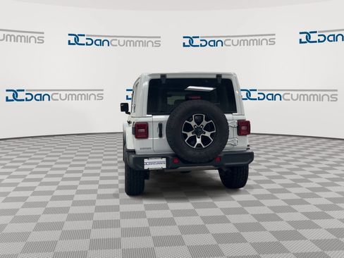 Used 2021 Jeep Wrangler Unlimited Sahara AWD/4WD image 7