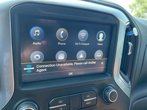 Used 2021 Chevrolet Silverado 1500 LT Trail Boss w/ Convenience Package II AWD/4WD image 8