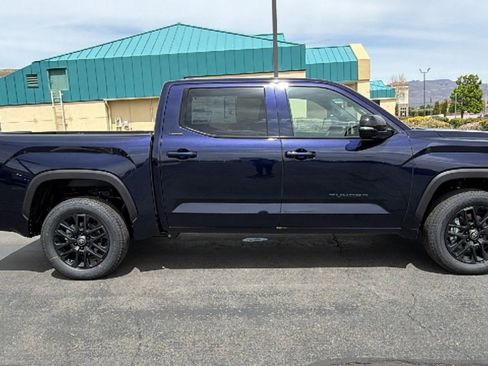 New 2026 Toyota Tundra Limited AWD/4WD image 2