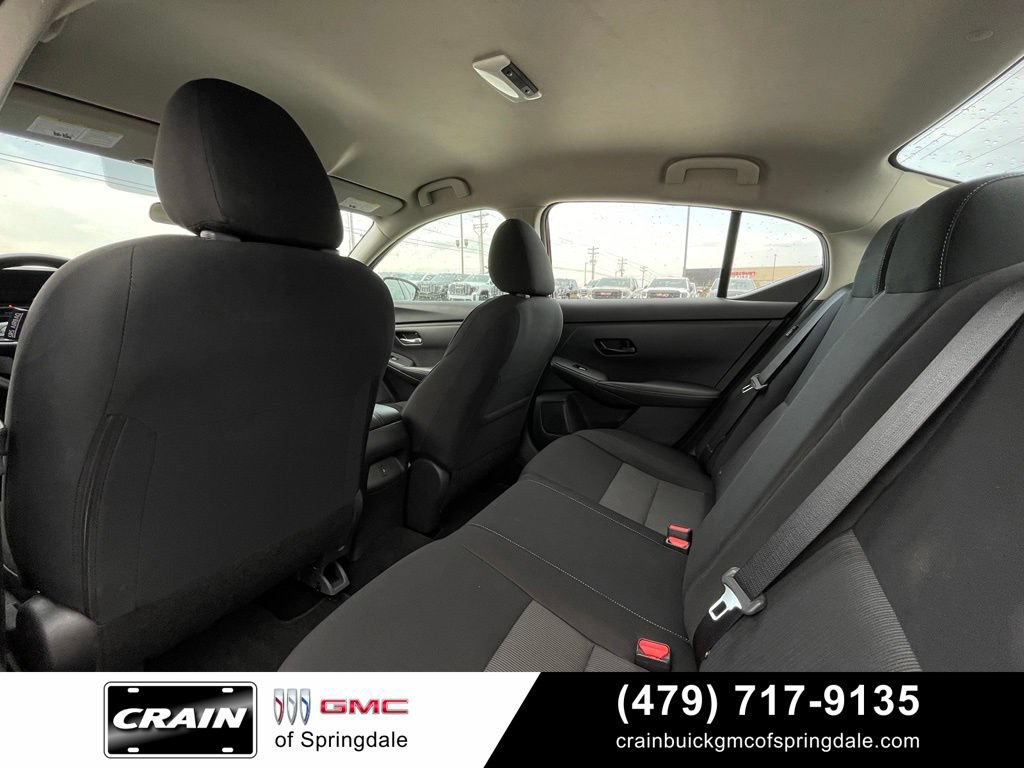 Used 2025 Nissan Sentra SV FWD image 27