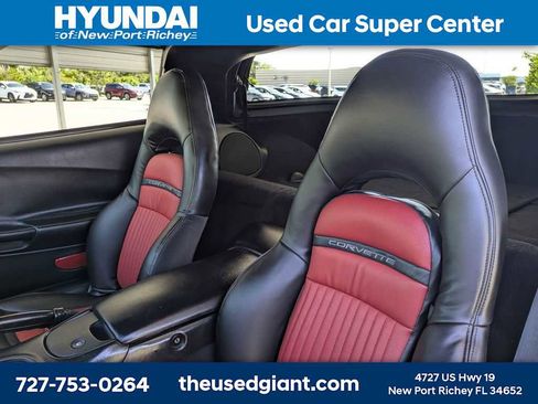Used 1998 Chevrolet Corvette Coupe w/ Roof Pkg image 7