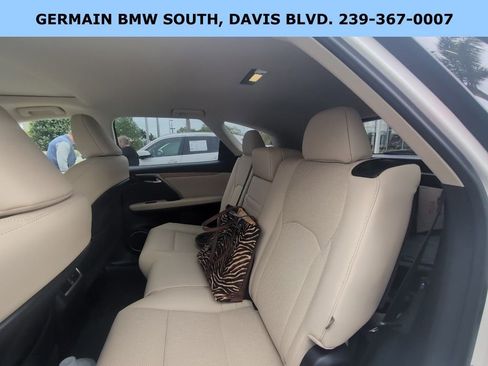 Used 2022 Lexus RX 350L Premium w/ Premium Package image 24