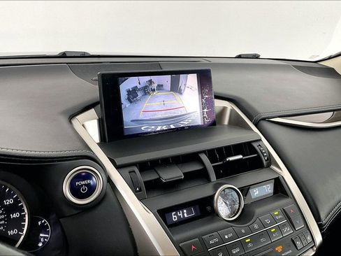 Used 2016 Lexus NX 300h AWD w/ Luxury Package image 31