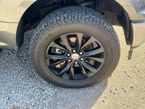Used 2018 Ford F150 XLT AWD/4WD image 10