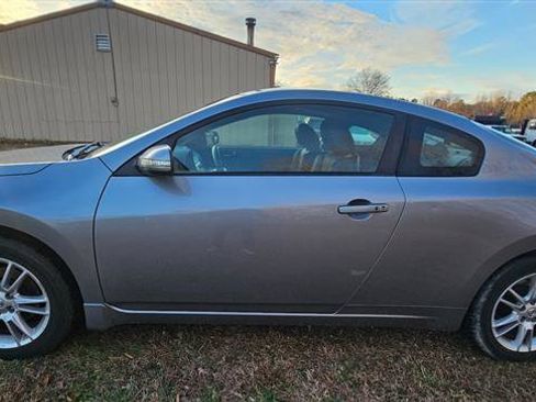 Used 2008 Nissan Altima 3.5 SE w/ Premium Pkg image 4