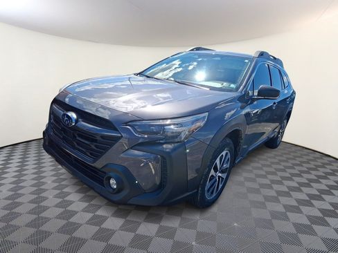 Used 2024 Subaru Outback AWD/4WD image 3