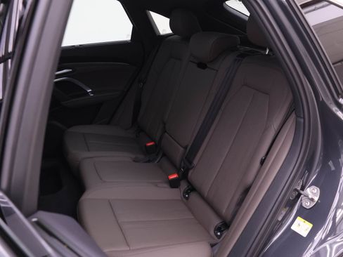 Certified 2025 Audi Q5 Premium Plus w/ Premium Plus AWD/4WD image 12