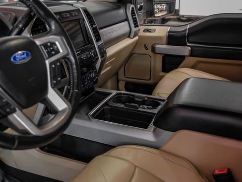 Used 2020 Ford F350 Lariat w/ Lariat Ultimate Package image 26
