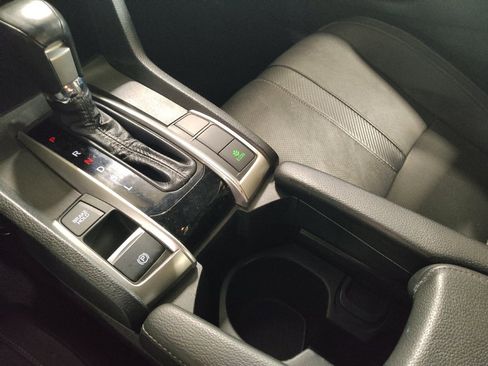 Used 2018 Honda Civic EX-L image 26