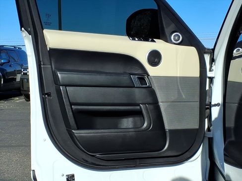 Used 2020 Land Rover Range Rover Sport HST image 20