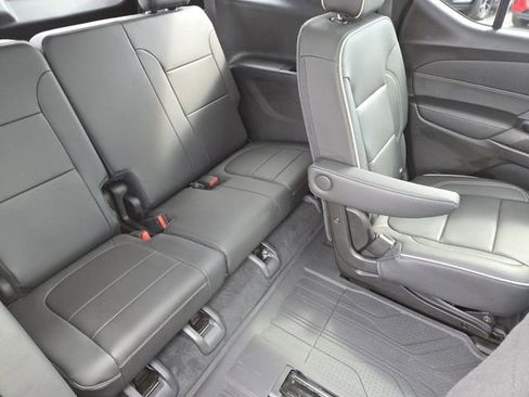 Used 2022 Chevrolet Traverse Premier w/ Redline Edition image 31
