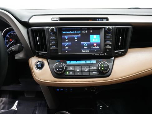 Used 2017 Toyota RAV4 Limited image 21