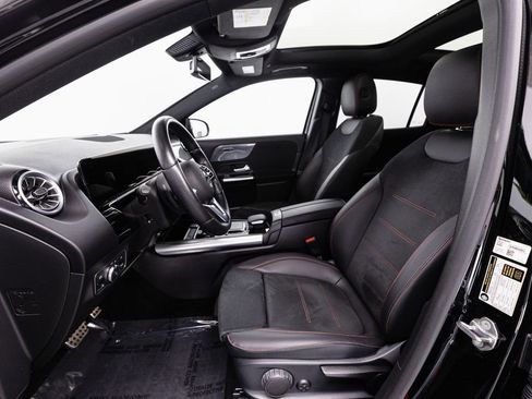 Certified 2022 Mercedes-Benz GLA 250 4MATIC image 7