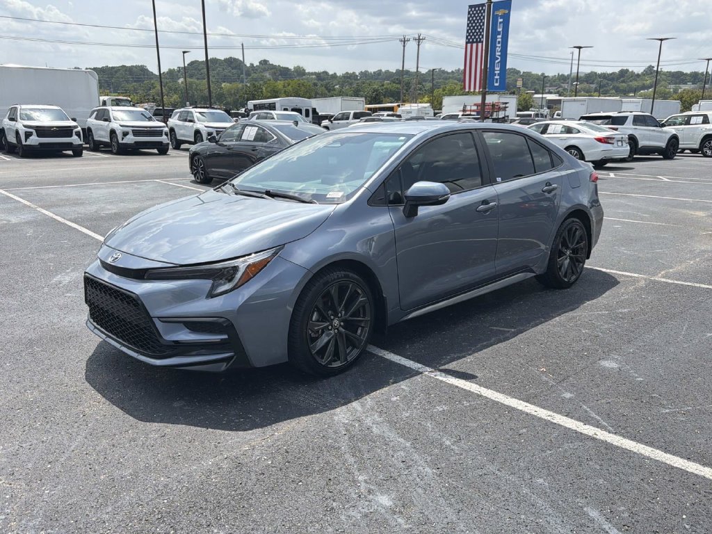 Used 2026 Toyota Corolla SE FWD image 7