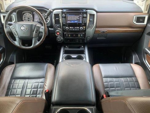 Used 2017 Nissan Titan Platinum Reserve AWD/4WD image 22