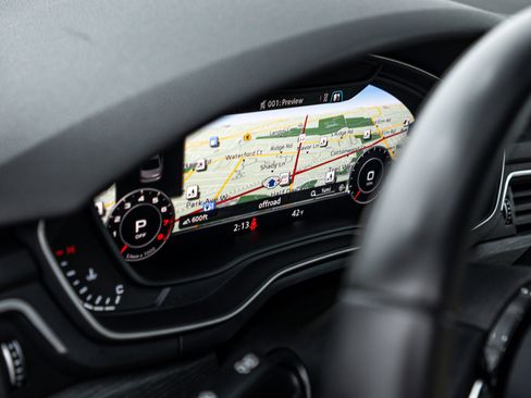 Used 2017 Audi A4 2.0T Premium Plus w/ Premium Plus Package image 13