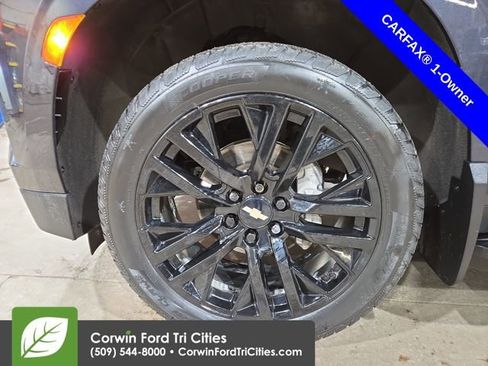 Used 2023 Chevrolet Tahoe RST image 5