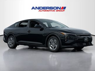 New 2025 Kia K4 LX video 1