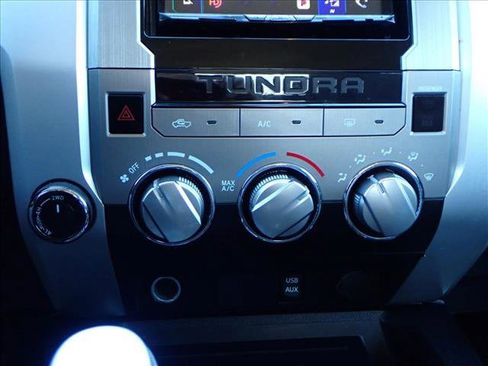 Used 2017 Toyota Tundra SR5 image 17