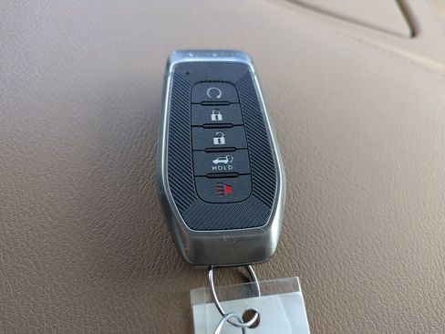 Certified 2025 INFINITI QX80 Luxe w/ Exterior Package image 34