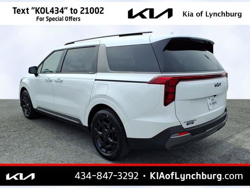 New 2026 Kia Carnival SX w/ SX Dark Edition Package FWD image 6