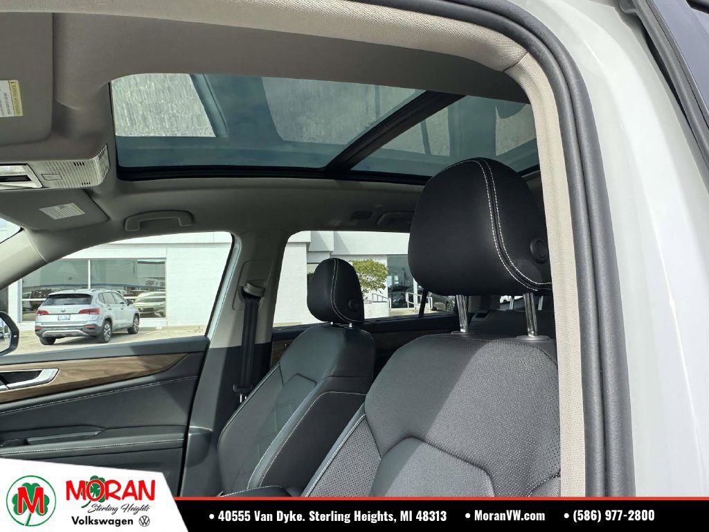 Certified 2026 Volkswagen Atlas SE w/ Panoramic Sunroof Package AWD/4WD image 21