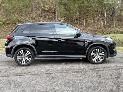 Used 2020 Mitsubishi Outlander Sport ES image 3