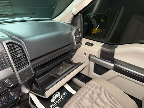 Used 2018 Ford F150 XLT image 41