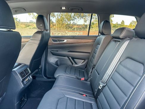 New 2026 Volkswagen Atlas SEL AWD/4WD image 21