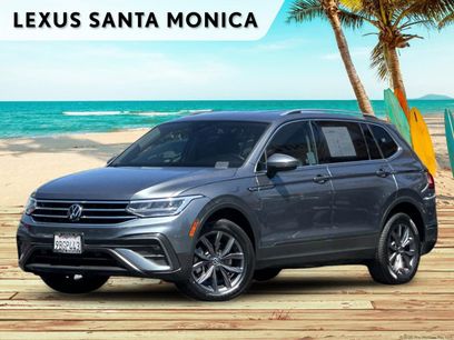 Used 2022 Volkswagen Tiguan SE