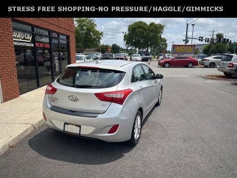 Used 2013 Hyundai Elantra GT image 23