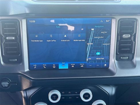 Used 2021 Ford Bronco Outer Banks image 16