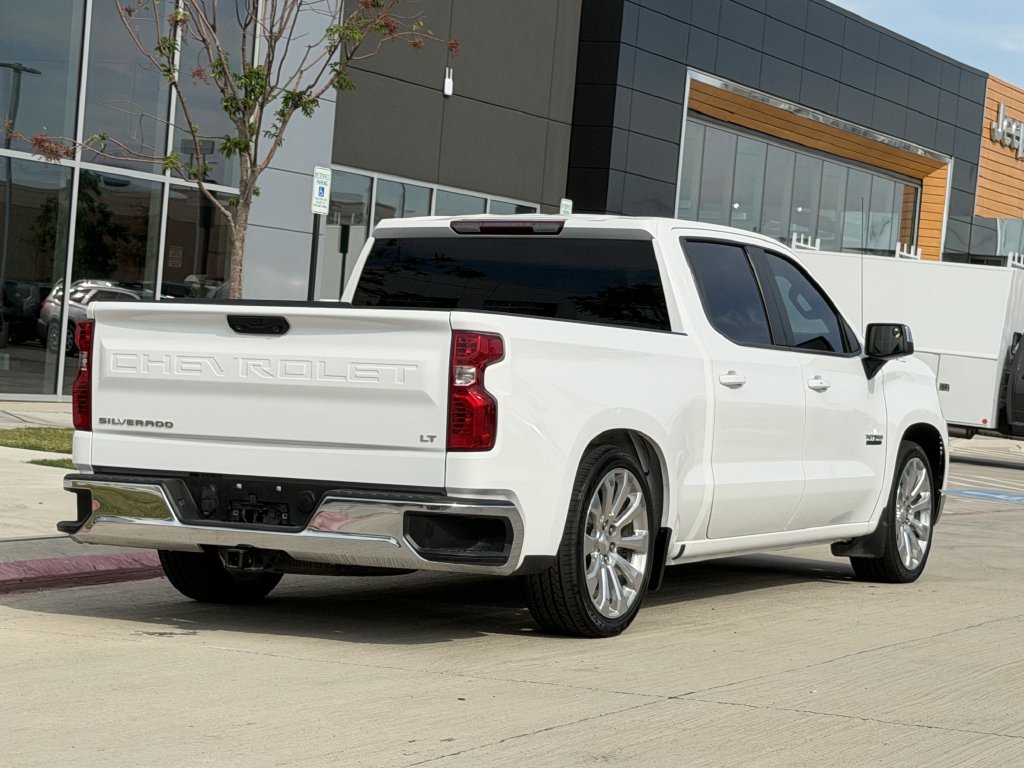Used 2022 Chevrolet Silverado 1500 LT RWD image 4