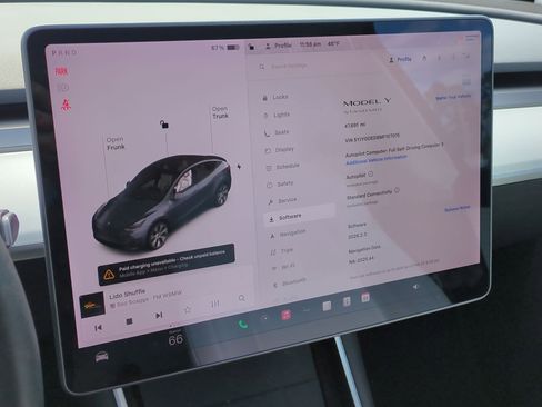 Used 2021 Tesla Model Y 2WD image 23