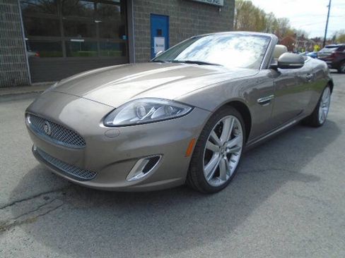 Used 2012 Jaguar XK Convertible RWD image 2