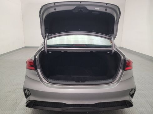 Used 2023 Kia Forte LXS FWD image 29