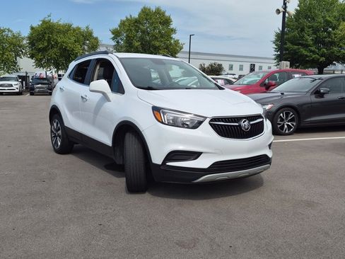 Used 2021 Buick Encore Preferred AWD/4WD image 3