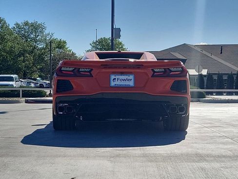 Used 2025 Chevrolet Corvette Stingray Convertible w/ Battery Protection Package RWD image 7