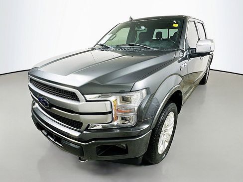 Used 2019 Ford F150 Platinum w/ Equipment Group 701A Luxury image 3