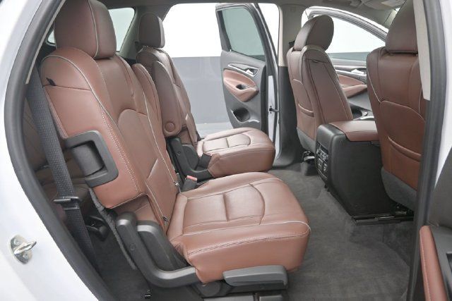Used 2019 Buick Enclave Avenir w/ Avenir Technology Package AWD/4WD image 17
