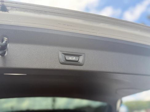 Used 2019 BMW X3 sDrive30i w/ Driving Assistance Package RWD image 12