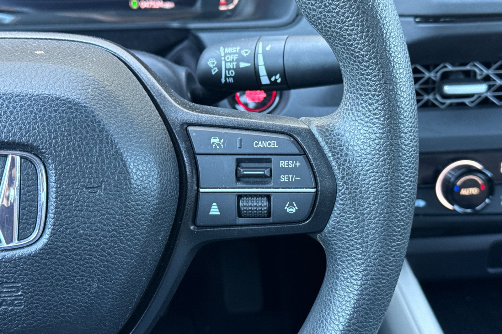 Used 2023 Honda Accord EX image 29