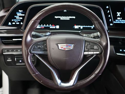 Used 2021 Cadillac Escalade Sport Platinum AWD/4WD image 12