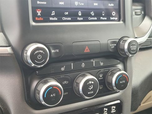 Used 2021 RAM 1500 Big Horn image 20