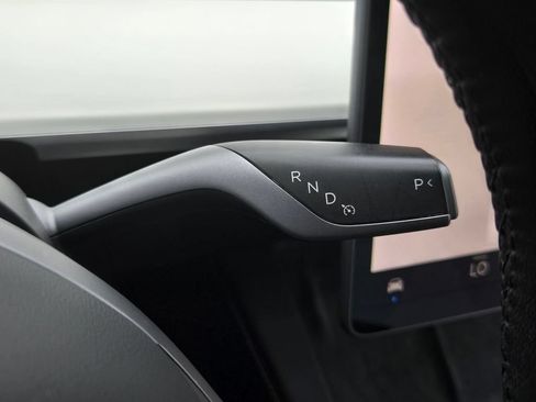 Used 2022 Tesla Model Y Performance AWD/4WD image 21