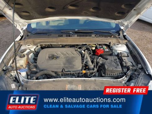 Used 2016 Ford Fusion SE image 20