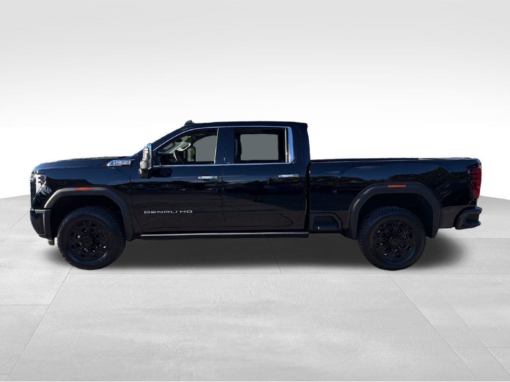 Used 2026 GMC Sierra 2500 Denali w/ Denali Reserve Package AWD/4WD image 4